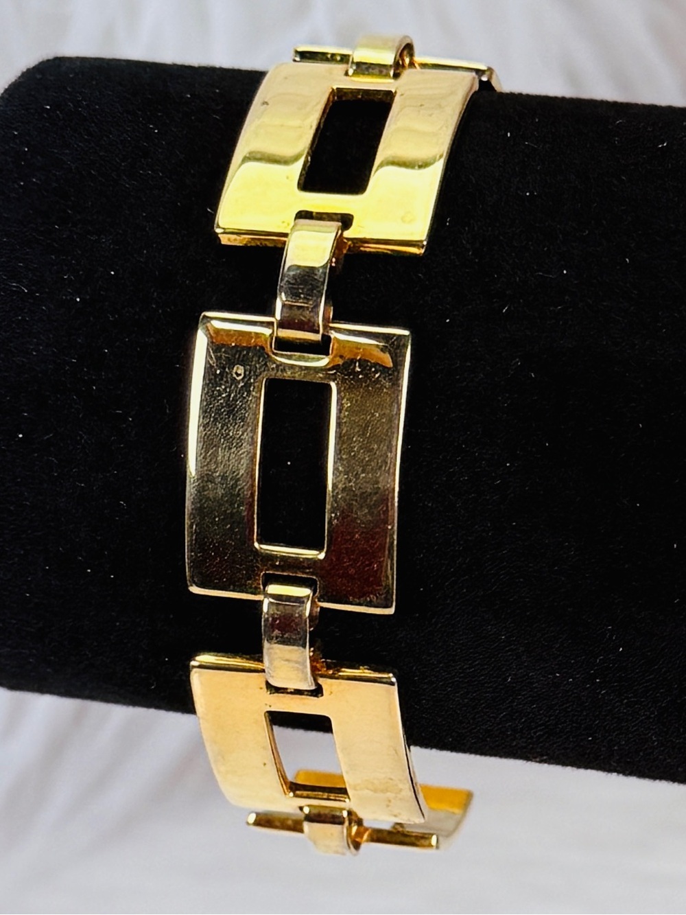 Vintage Goldtone rectangle square chain link Bracelet - Picture 5 of 8